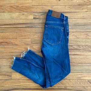 Madewell skinny jeans raw hem. 9inch high rise!